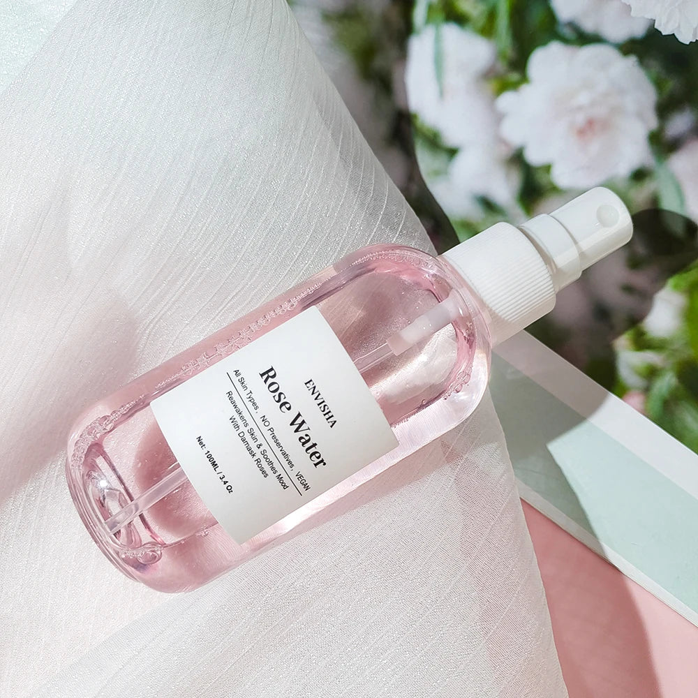 ✨ Essência de Água de Rosas Orgânica – Hidratação, Frescor e Poros Refinados
