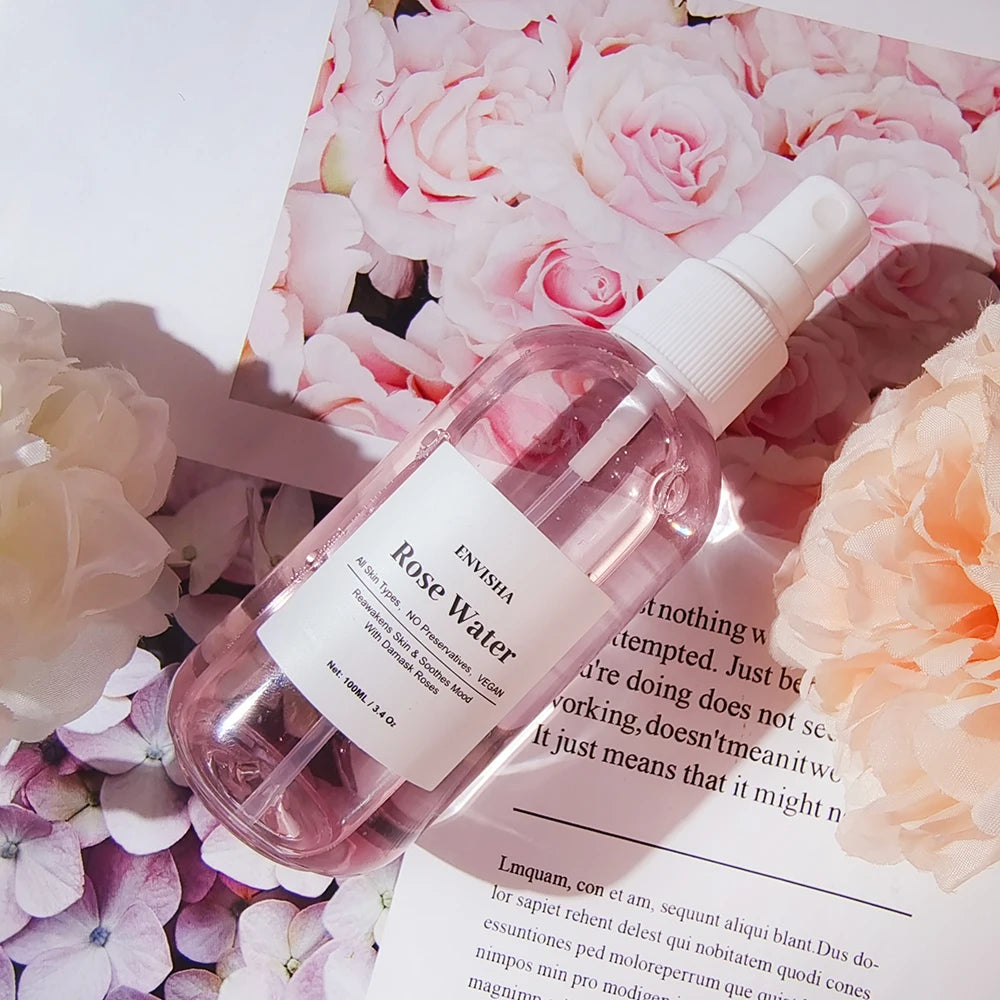 ✨ Essência de Água de Rosas Orgânica – Hidratação, Frescor e Poros Refinados